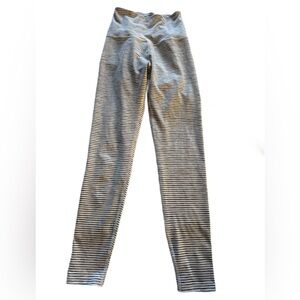 Beyond Yoga Black and white Stripe legging small